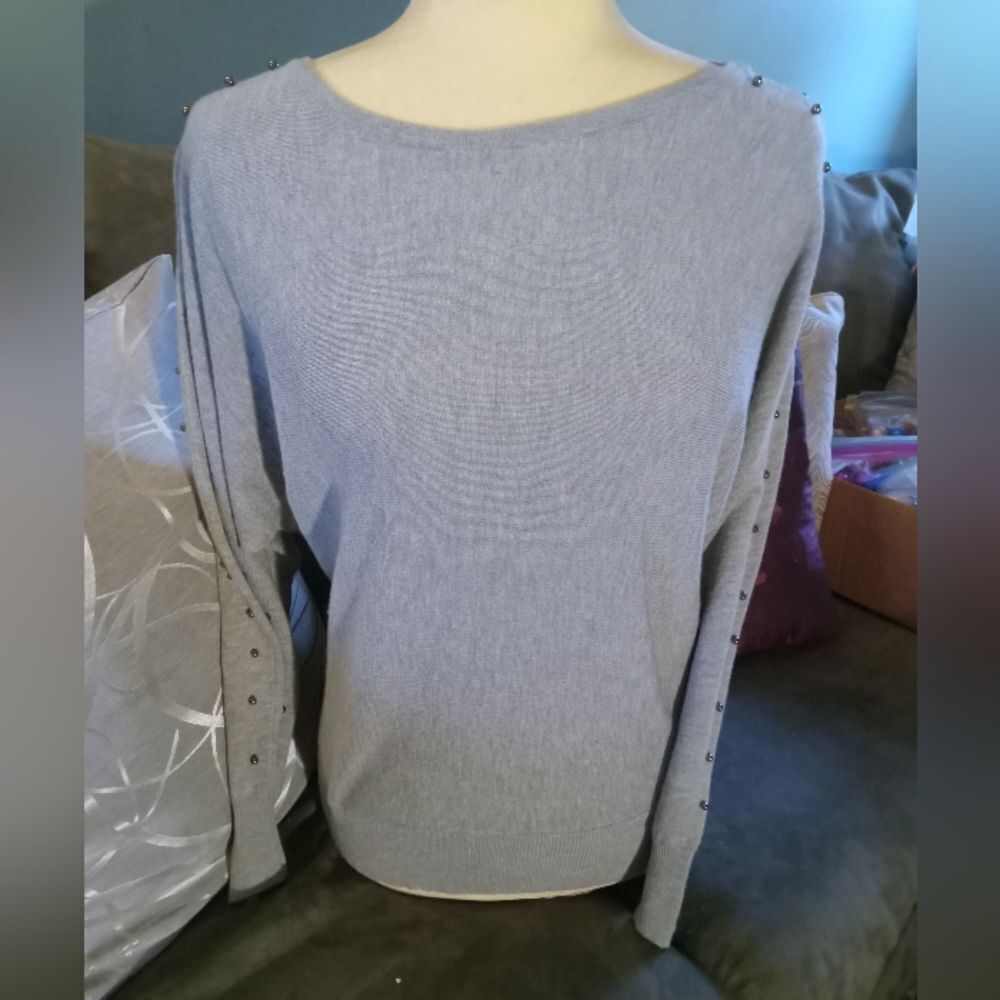 Studded gray sweater. Rayon & Nylon giving a soft shimmer.Sz Large